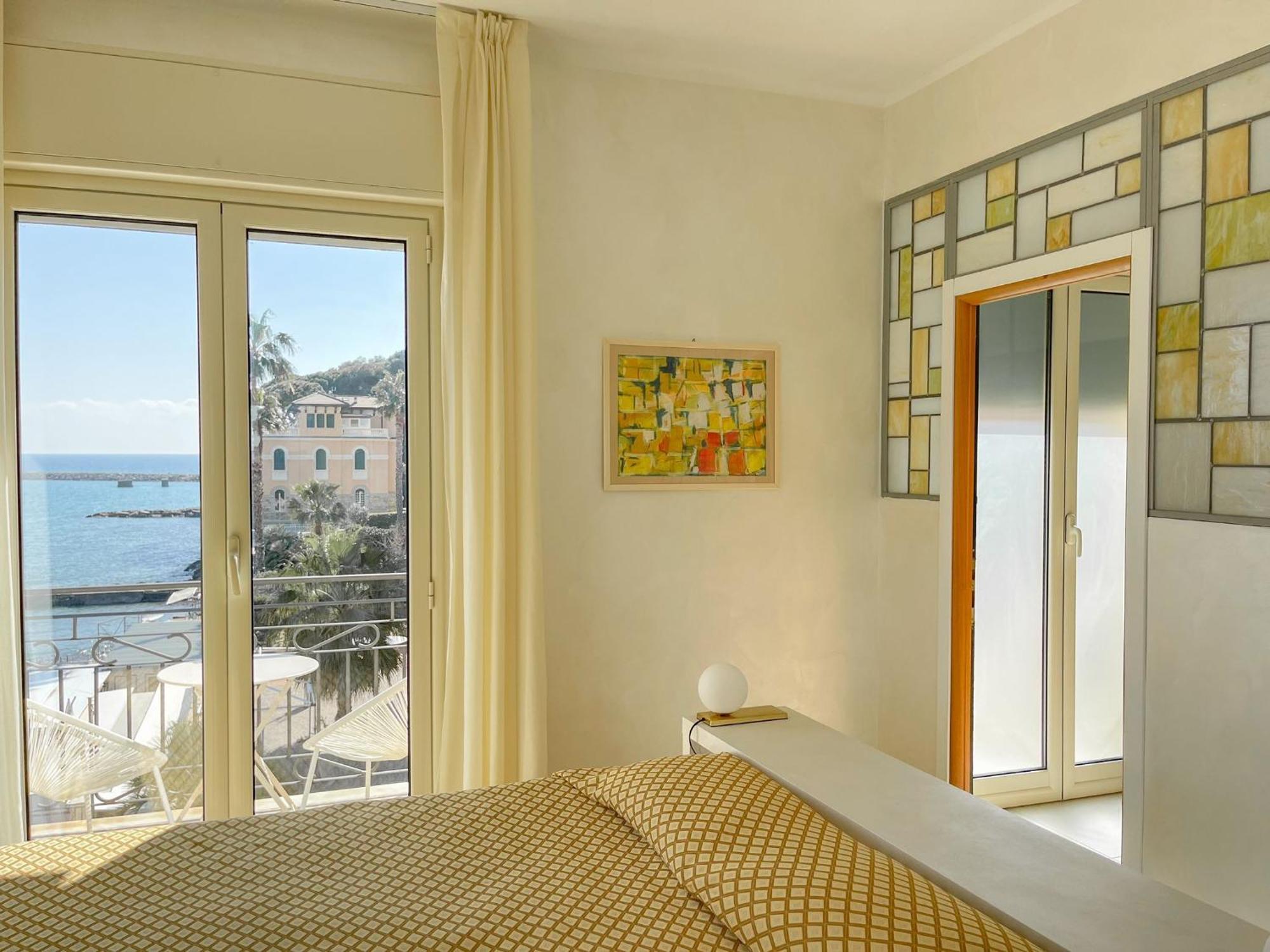 Jasmin Charme Hotel Diano Marina Exterior photo